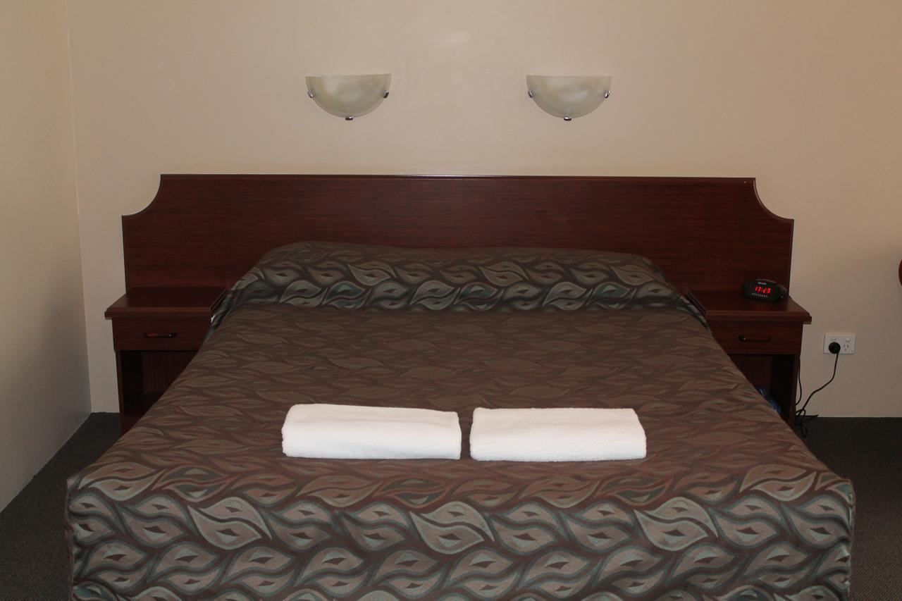 The Kidman Wayside Inn Griffith Ngoại thất bức ảnh